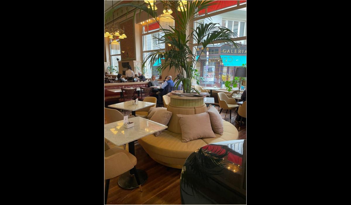 Centrál kávéház enteriőr tervezés