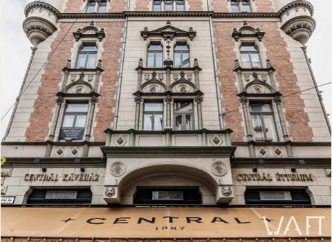 Centrál kávéház enteriőr tervezés